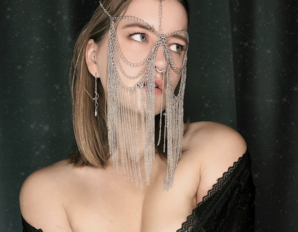 yourladyMary Chatroom