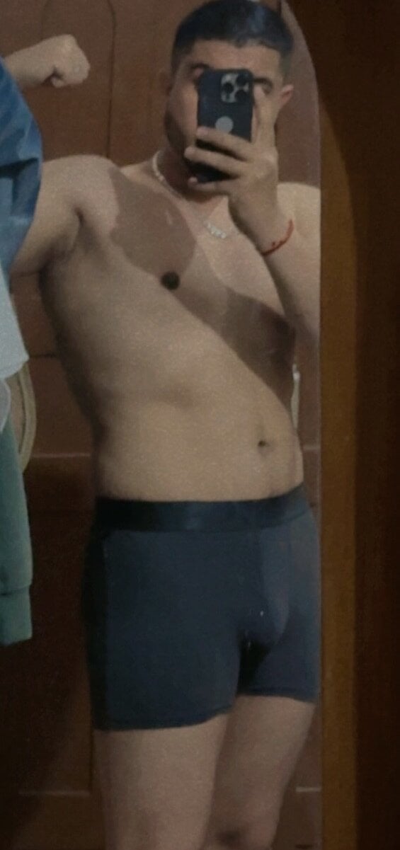 ythakran1108 Chatroom