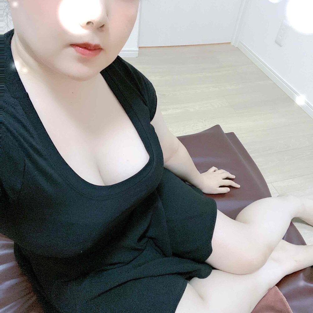 yuririn-594 Chatroom