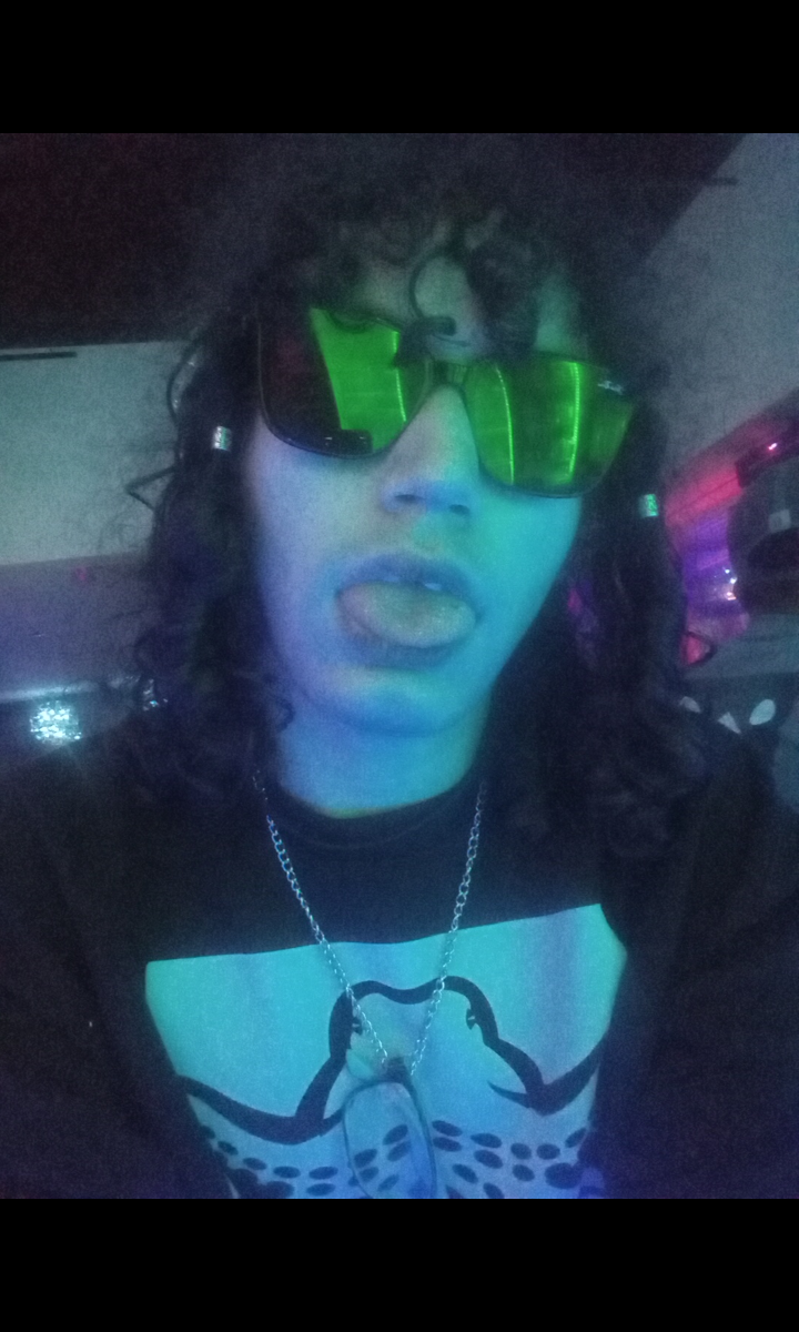 zacthefeetguy Chatroom