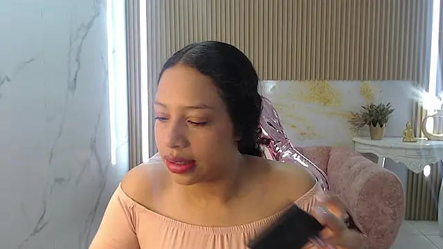 zhara_rose_s Chatroom